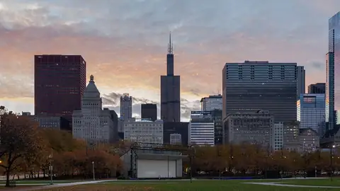 Imagem ilustrativa: Chicago: Cenário da cidade ao entardecer